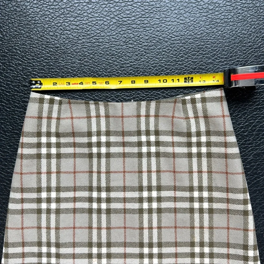 Burberry Plaid Skirt - Picture 5 of 7